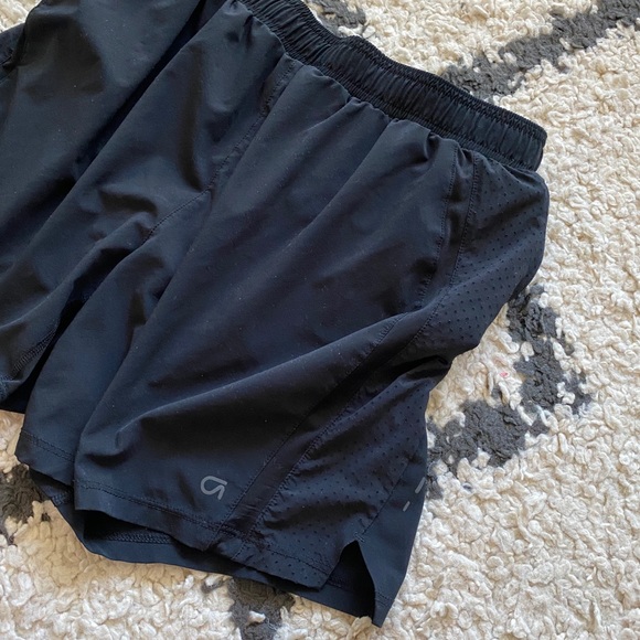 Gap Fit Athletic Shorts size M - Picture 2 of 5